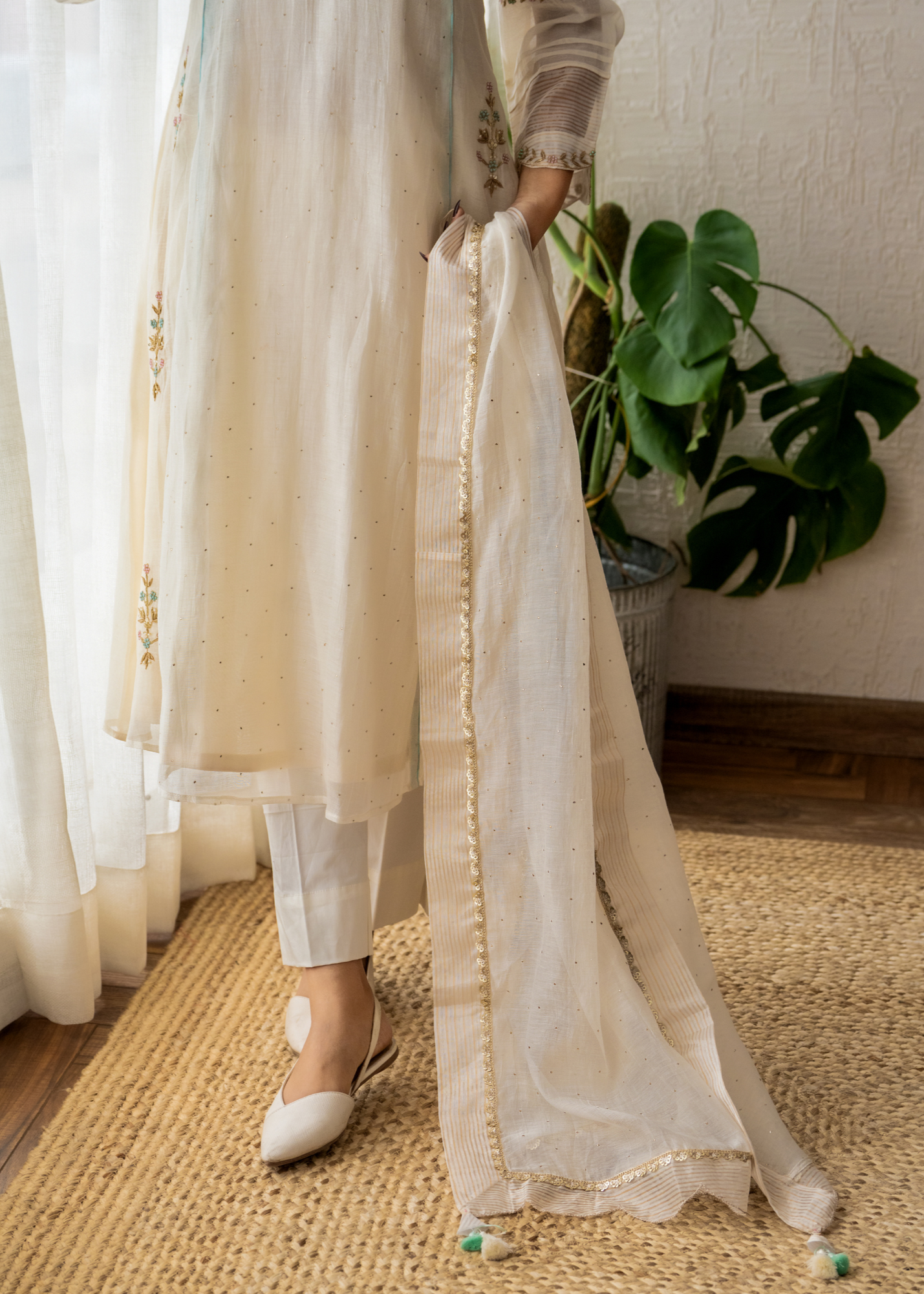 Shwet Ivory Kurta Set