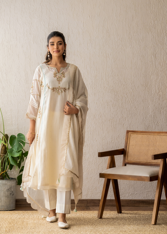 Shwet Ivory Kurta Set
