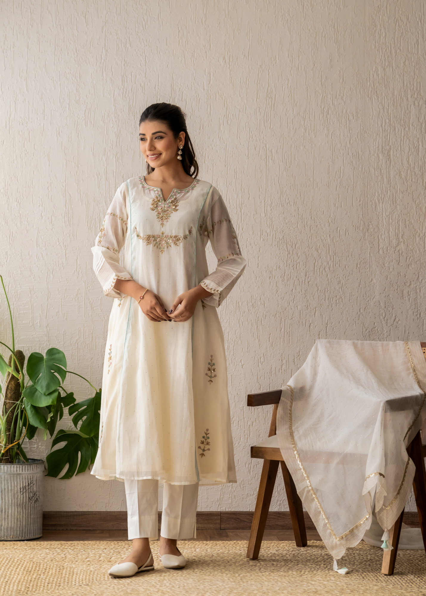 Shwet Ivory Kurta Set