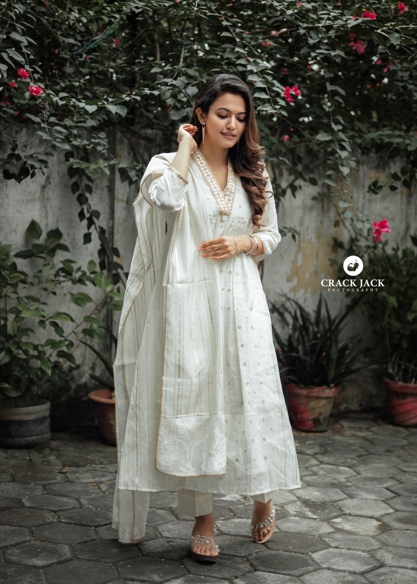 Ivory Silvat Gota Kurta Set