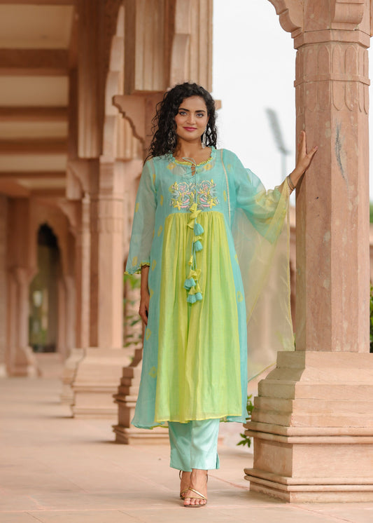 Resham Roses Turquoise Kurta Set