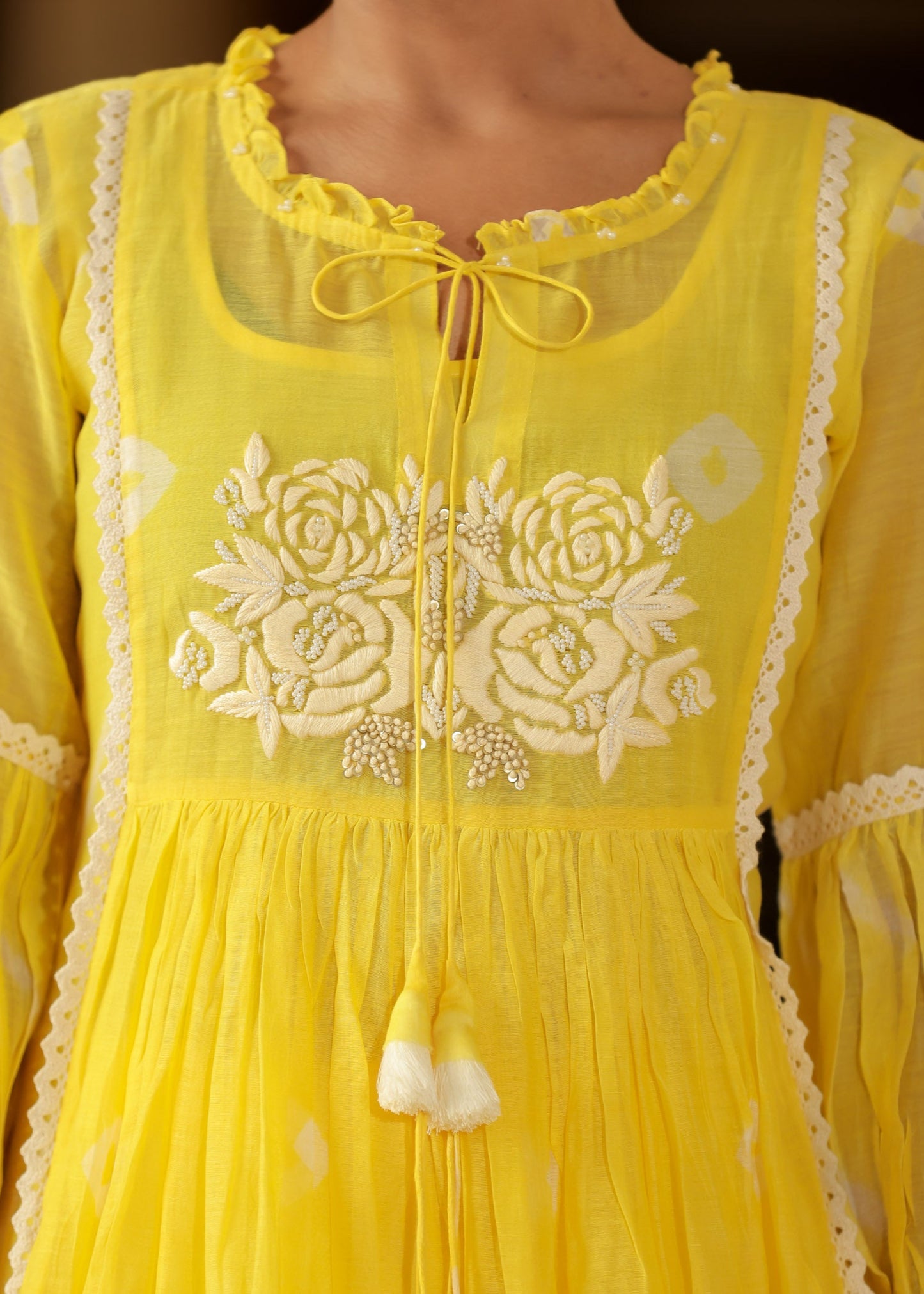 Resham Roses Yellow Kurta Set