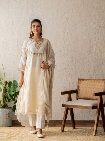 Shwet Ivory Kurta Set