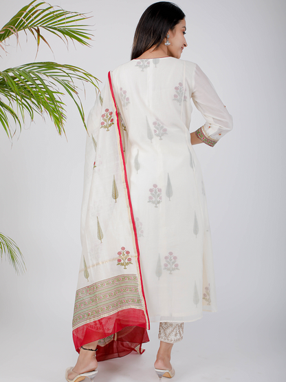 Ivory Mughal Marodi Kurta Set