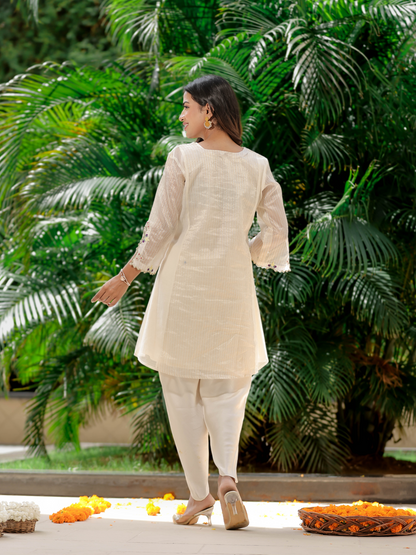 Ivory Zari Sitaara Short Kurta Set