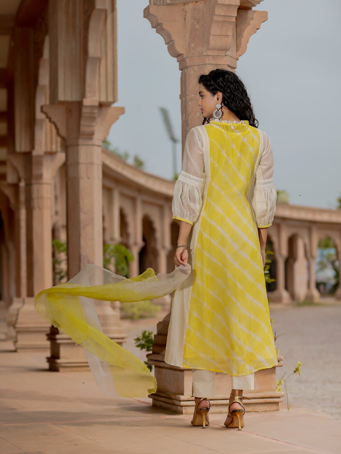 Resham Roses Ivory & Yellow Kurta Set