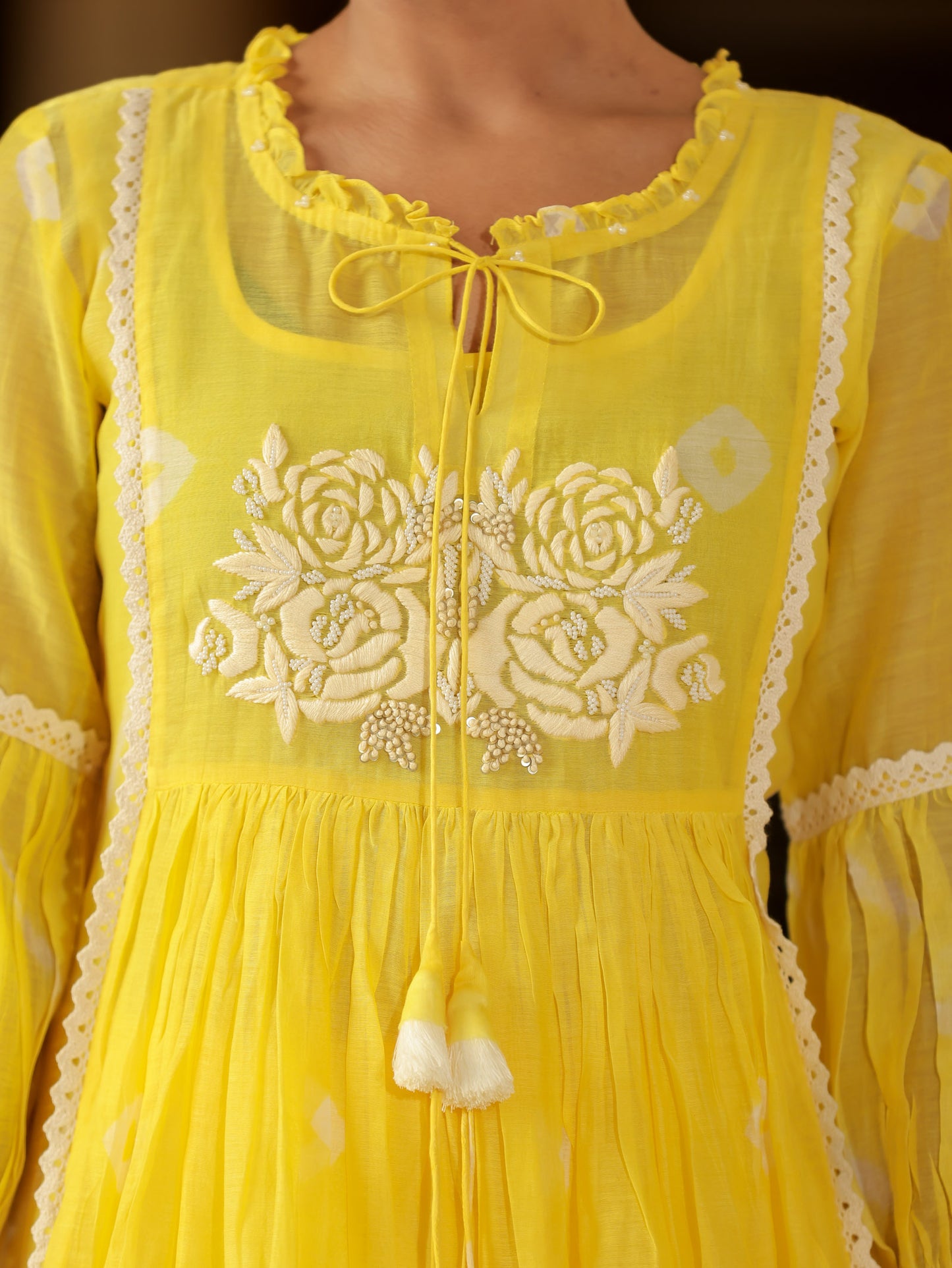 Resham Roses Yellow Kurta Set