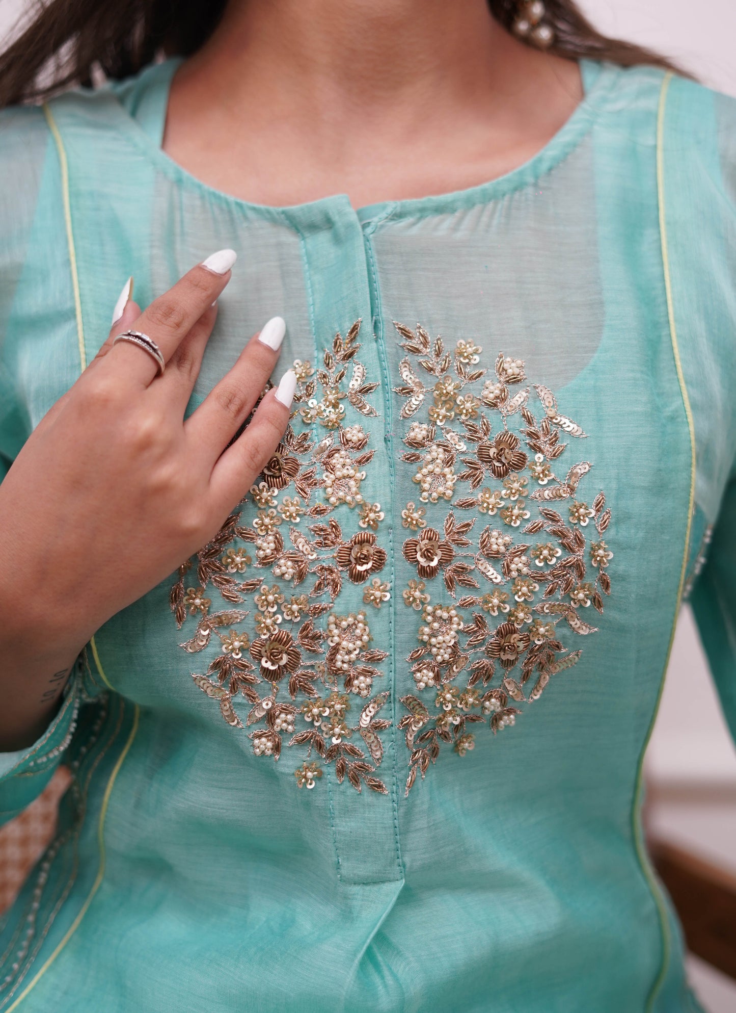 Turquoise Mogra